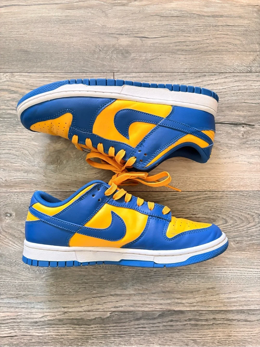 Nike Dunk Low UCLA